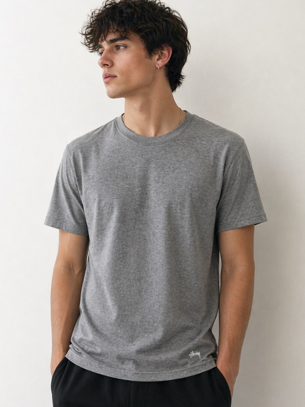 Stรผssy Grey Basic Tee Small Stock Logo Cotton T-Shirt Minimal Streetwear